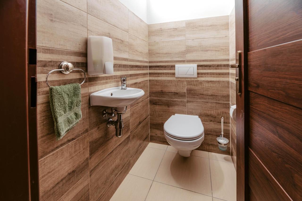 Apartman Florian Тренчьянске-Тепліце Екстер'єр фото